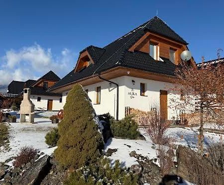Vila Alila Stara Lesna Luaran gambar
